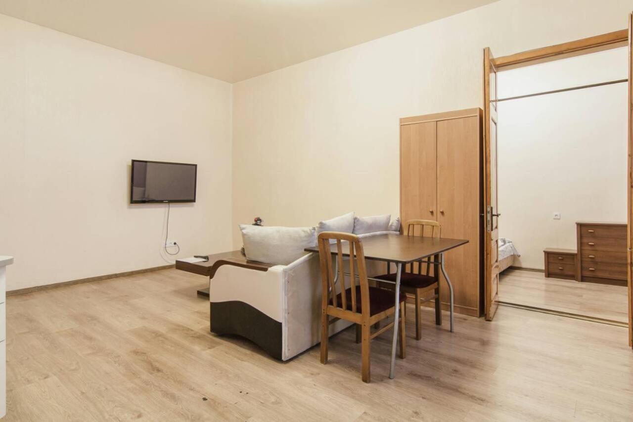 Deribas Apartments Odessa Eksteriør billede