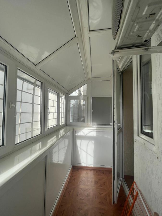 Deribas Apartments Odessa Eksteriør billede